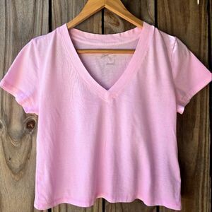 Universal Thread Light Pink V-Neck Crop Top
